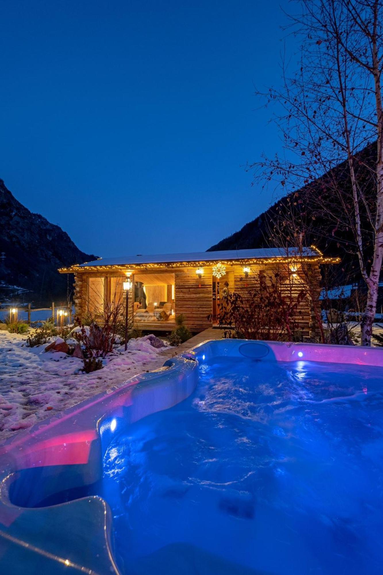 Bed & Breakfast Anisor - Parblanc La Salle Exterior foto